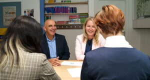 Een verdiepende praktijkgerichte training voor professionals werkzaam in het onderwijs die vanuit verbinding en vanuit ontwikkelbenadering het maximale willen halen uit de samenwerking met ouders, collega’s en leerlingen.